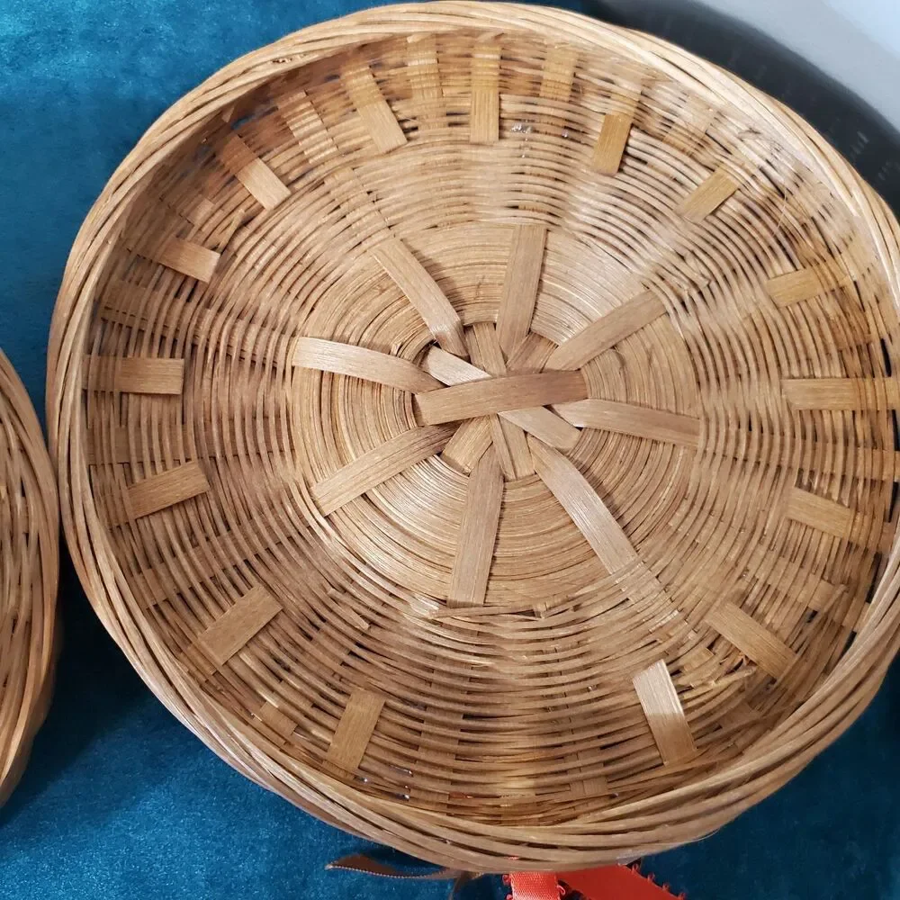 Vintage Wicker Sewing Round Basket Padded Fabric Lid Cottage Boho 8